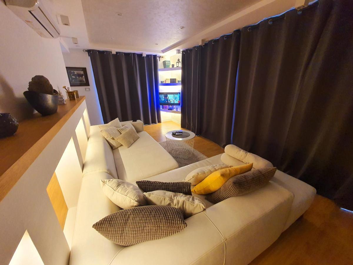 Penthouse Lux Apartment เบลเกรด ภายนอก รูปภาพ